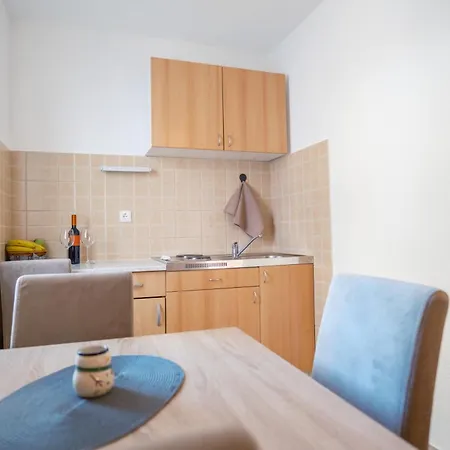 Apartman Apartament *