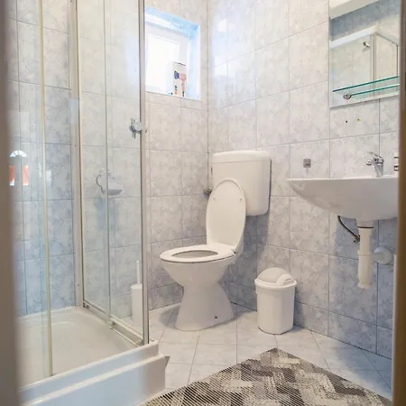 Apartman Apartament *